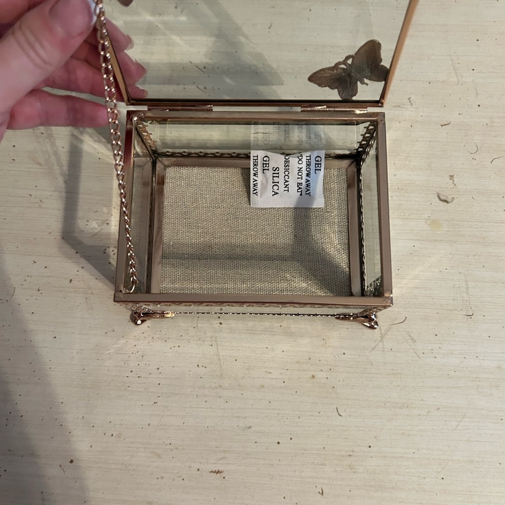 Elegant Gold Jewelry Organizer Box